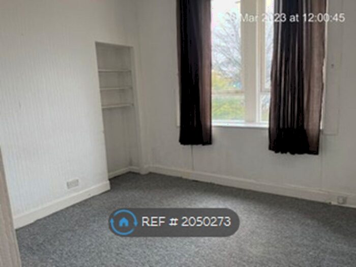 2 Bedroom Flat To Rent In Glasgow, Glasgow, G22