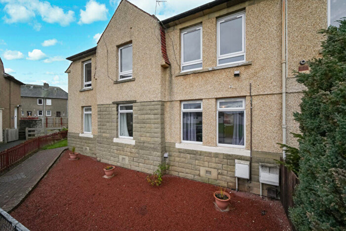 3 Bedroom Flat For Sale In Campview, Danderhall, Dalkeith, EH22