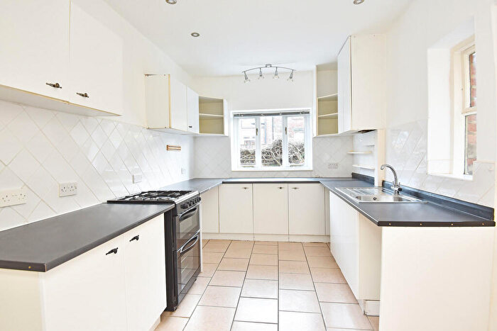 2 Bedroom Terraced House For Sale In Dawson Terrace, Harrogate, HG1