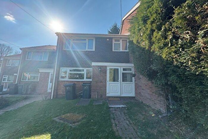 3 Bedroom Terraced House To Rent In Deblen Drive, Birmingham, B16