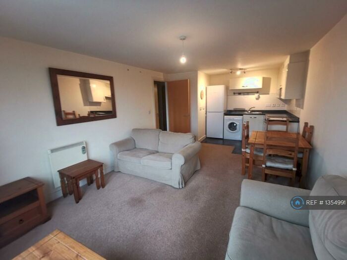 1 Bedroom Flat To Rent In New Charlotte Street, Bristol, BS3