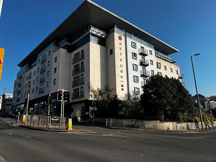 1 Bedroom Flat To Rent In Albert Road, Plymouth, PL2