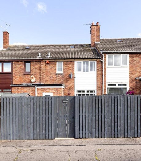 2 Bedroom Terraced House For Sale In Ferniehill Avenue, Edinburgh, EH17