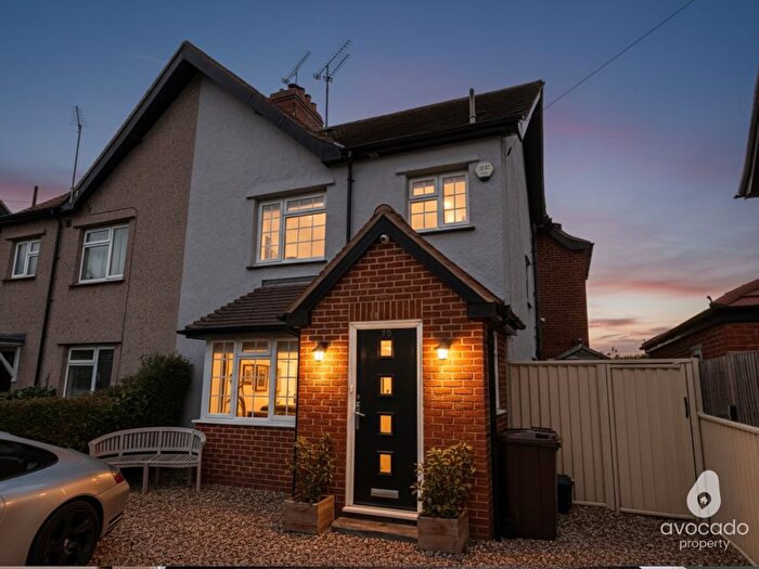 3 Bedroom Semi-Detached House For Sale In Glebe Lane, Sonning, RG4