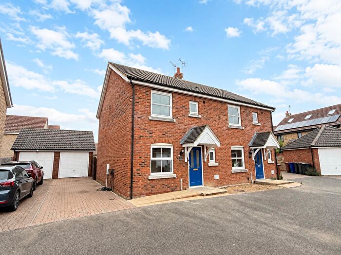3 Bedroom Semi Detached House To Rent In Blenheim Close, West Row, IP28