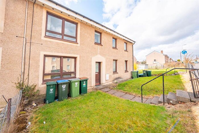 3 Bedroom Flat For Sale In Tweedsmuir Road, Perth, PH1