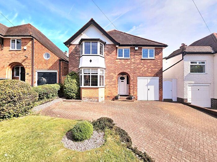 4 Bedroom Detached House For Sale In Wylde Green Road, Sutton Coldfield, Birmingham, B72