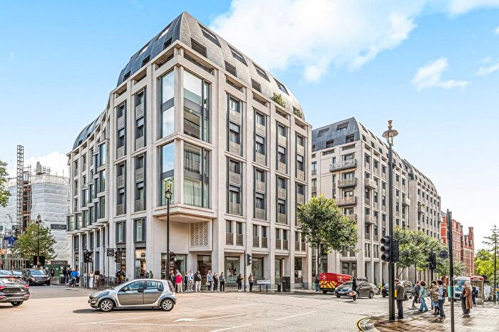 1 Bedroom Flat For Sale In Flat, The Strand London, WC2R