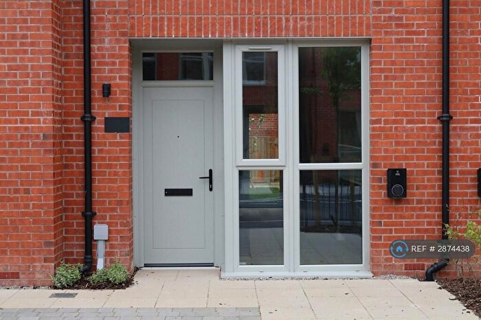 3 Bedroom Terraced House To Rent In Stafford Close, Manchester, M14