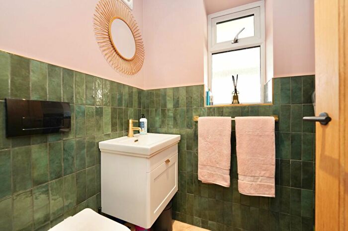 3 Bedroom Detached House For Sale In Priory Lane, Huntingdon, Cambridgeshire., PE29