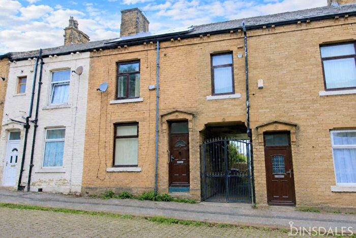 3 Bedroom Terraced House To Rent In Copley Street, Bradford, BD5