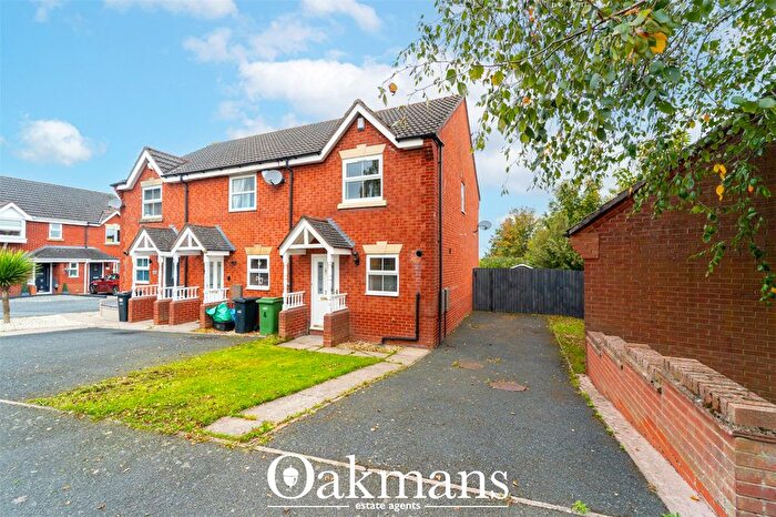 2 Bedroom Semi-detached House To Rent In Barnswood Close, Halesowen, West Midlands, B63
