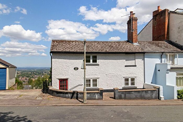 2 Bedroom End Terrace House For Sale In West Malvern Road, Malvern, WR14