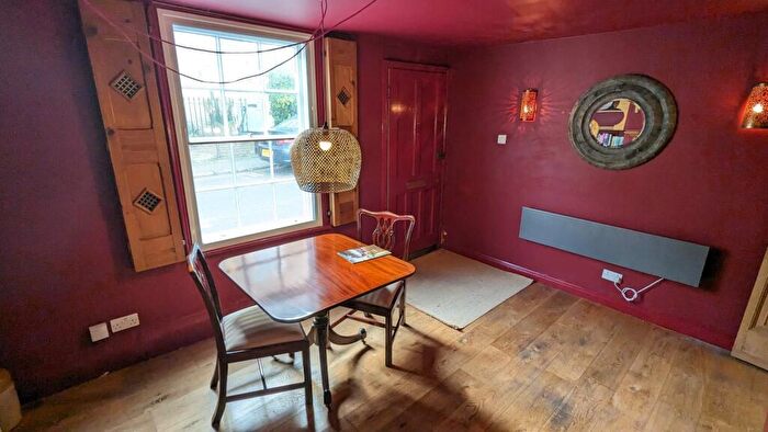 1 Bedroom Town House To Rent In Churchgate Street, Bury St. Edmunds, IP33