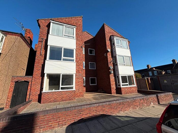 1 Bedroom Flat For Sale In Torrington Gardens, A Torrington Street, Grimsby, DN32