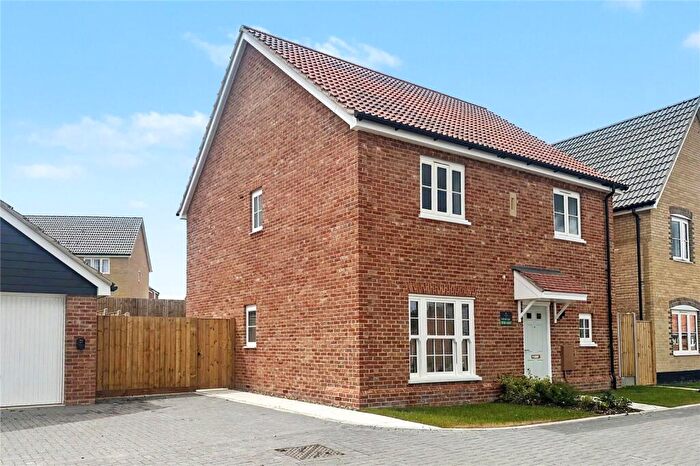 4 Bedroom Detached House For Sale In Roman Way, Halesworth, Suffolk, IP19