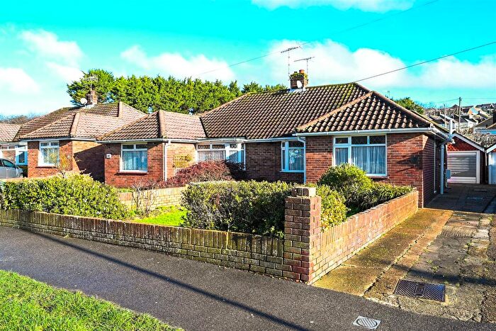 2 Bedroom Semi-Detached Bungalow For Sale In Valley Road, Portslade, BN41