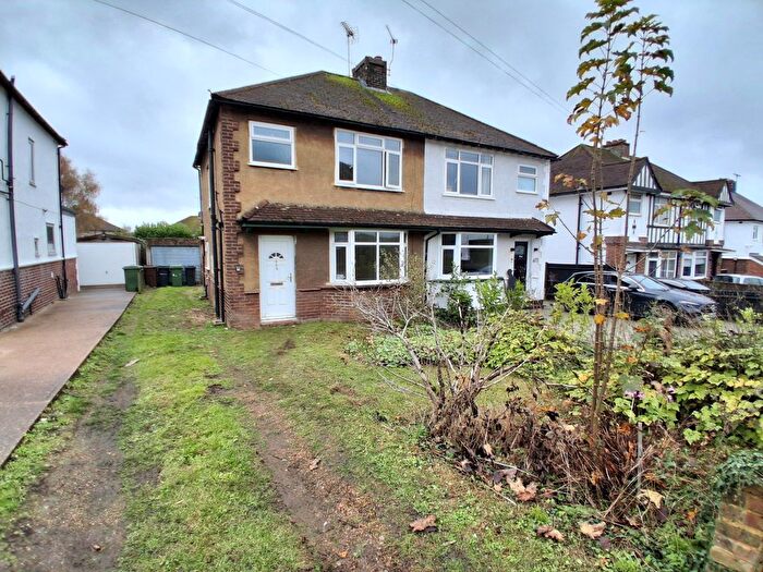 3 Bedroom Property To Rent In Tonbridge Road, Maidstone, ME16