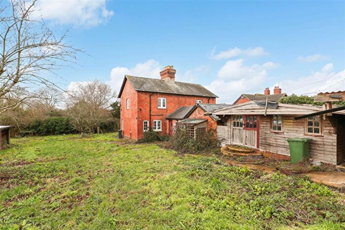 3 Bedroom Property For Sale In Manor Cottage, Longney, Gloucester, GL2