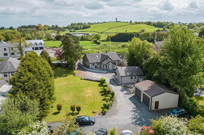 5 Bedroom Detached House For Sale In Hillsborough Road, Moneyreagh, BT23