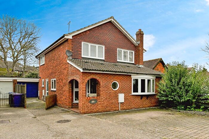 3 Bedroom Detached House For Sale In Stevenage Road, Little Wymondley, Hitchin, SG4