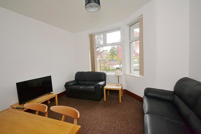 4 Bedroom Detached House To Rent In Brocklebank Road, Fallowfield, Manchester, M14