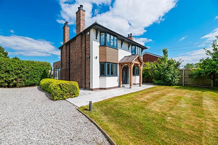 4 Bedroom Detached House For Sale In Sealand Road, Sealand, CH5