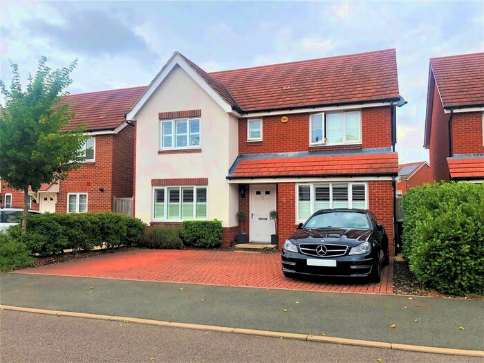 4 Bedroom Detached House To Rent In Offord Grove, Leavesden, Watford, WD25