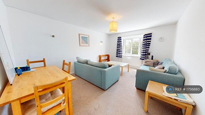 3 Bedroom End Of Terrace House To Rent In Lenton Manor, Nottingham, NG7