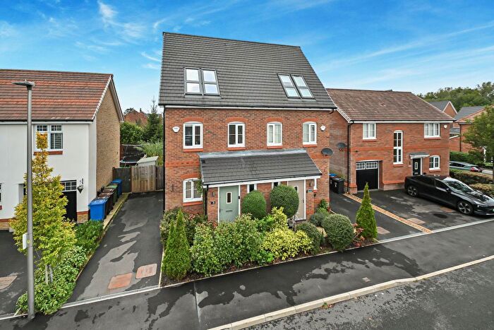 3 Bedroom Semi-Detached House For Sale In Nixon Phillips Drive, Hindley Green, Wigan, WN2