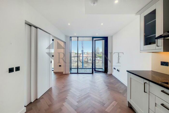Apartment To Rent In Merino Gardens, London Dock, E1W