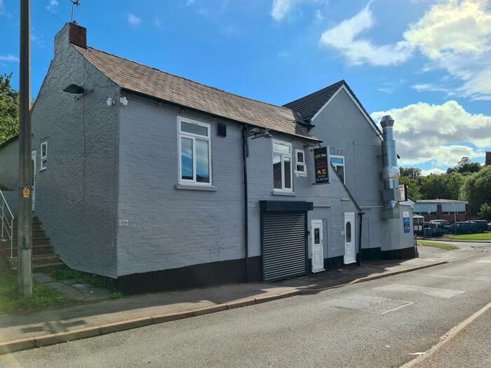 2 Bedroom Flat To Rent In B Cradley Road, Cradley Heath, B64