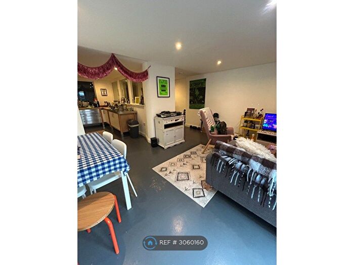 1 Bedroom Flat To Rent In The Old Post Office, Bristol, BS6
