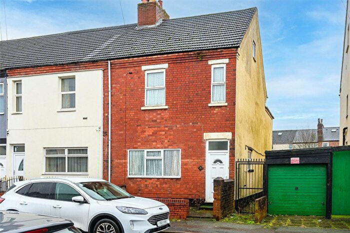 3 Bedroom End Terrace House For Sale In Talbot Road, Blakenhall, Wolverhampton, West Midlands, WV2