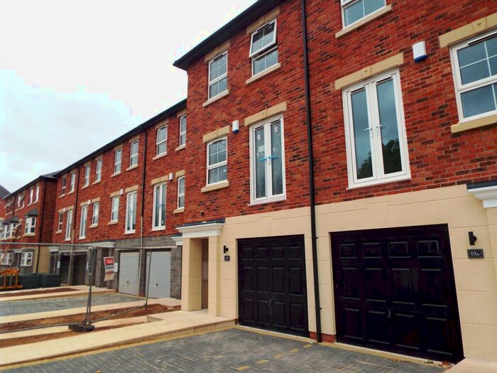 4 Bedroom House To Rent In Barker Butts Lane, Coundon, CV6