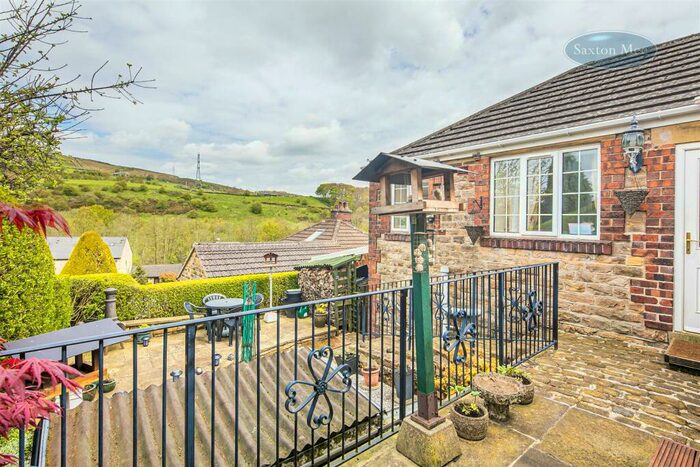 2 Bedroom Detached Bungalow For Sale In Frank Hillock Field, Deepcar, Sheffield, S36