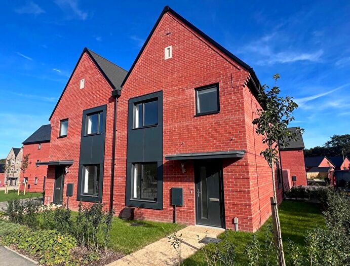 3 Bedroom Semi-Detached House To Rent In Stonyfield Road, Whiteley, Fareham, PO15