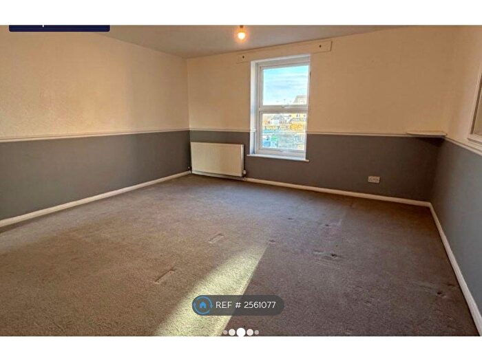 1 Bedroom Flat To Rent In High Street, Sheerness, ME12