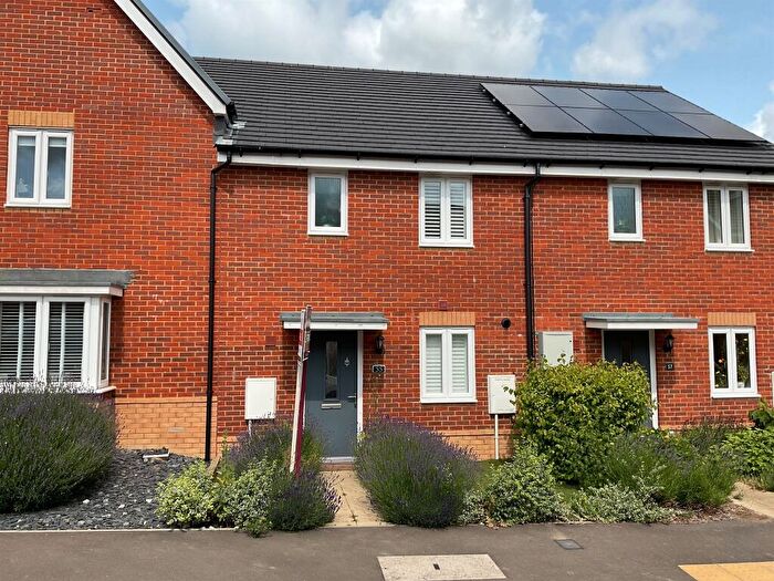 3 Bedroom Terraced House For Sale In Hassocks Gate, Hassocks, BN6