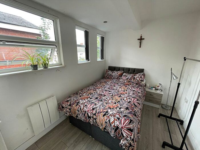 1 Bedroom Flat To Rent In London Road, Leicester, LE2