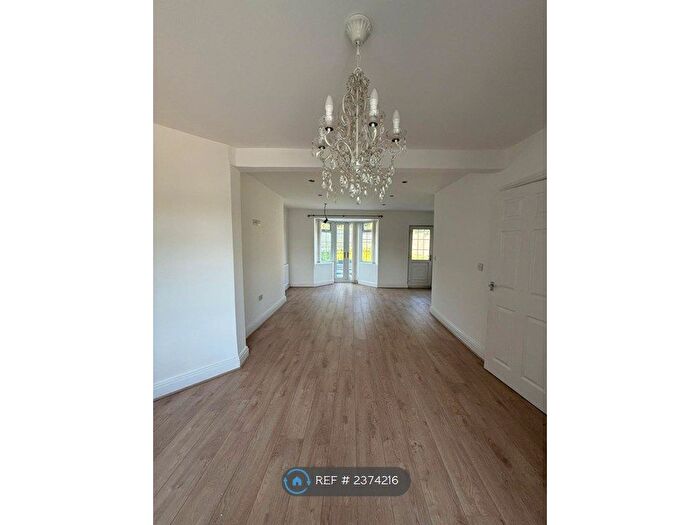 3 Bedroom Semi Detached House To Rent In Halewood Road, Liverpool, L25