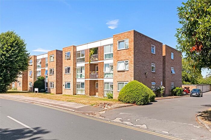 1 Bedroom Flat For Sale In Russell Court, London Lane, Bromley, BR1