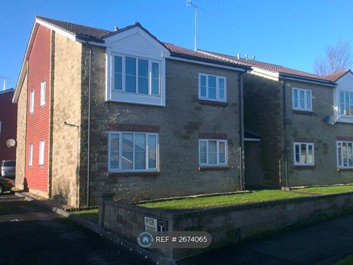 1 Bedroom Flat To Rent In Hyde Court, Yeovil, BA21