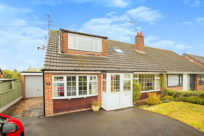3 Bedroom Semi-Detached House For Sale In Top Road, Kingsley, Frodsham, WA6