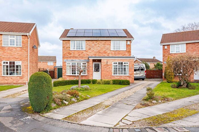 4 Bedroom Detached House For Sale In Eden Close, York, YO24