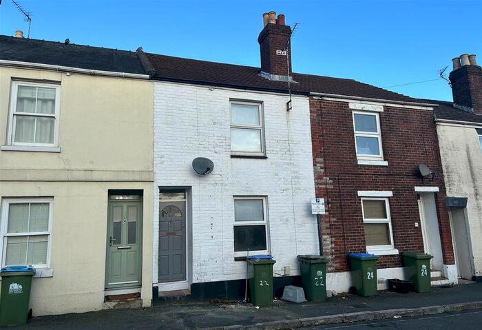 2 Bedroom Terraced House To Rent In Middle Street, Southampton, SO14