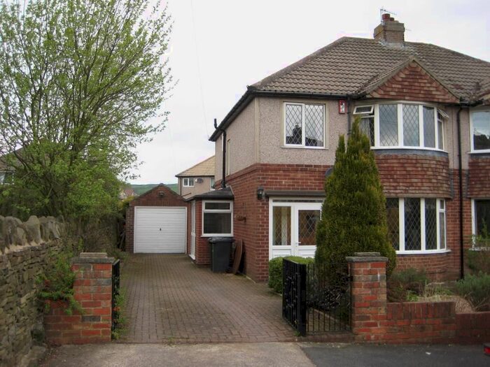 3 Bedroom Semidetached House To Rent In Prospect Drive, Keighley, West