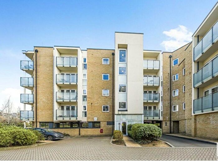 2 Bedroom Flat To Rent In Hinds Court, Perkins Gardens, Ickenham, Uxbridge, UB10