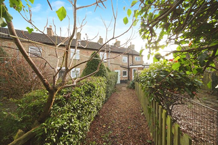 1 Bedroom Property To Rent In High Street, Toddington, Dunstable, LU5