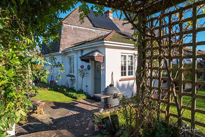 2 Bedroom Semi-Detached House For Sale In Main Road, Wellow, Yarmouth, PO41